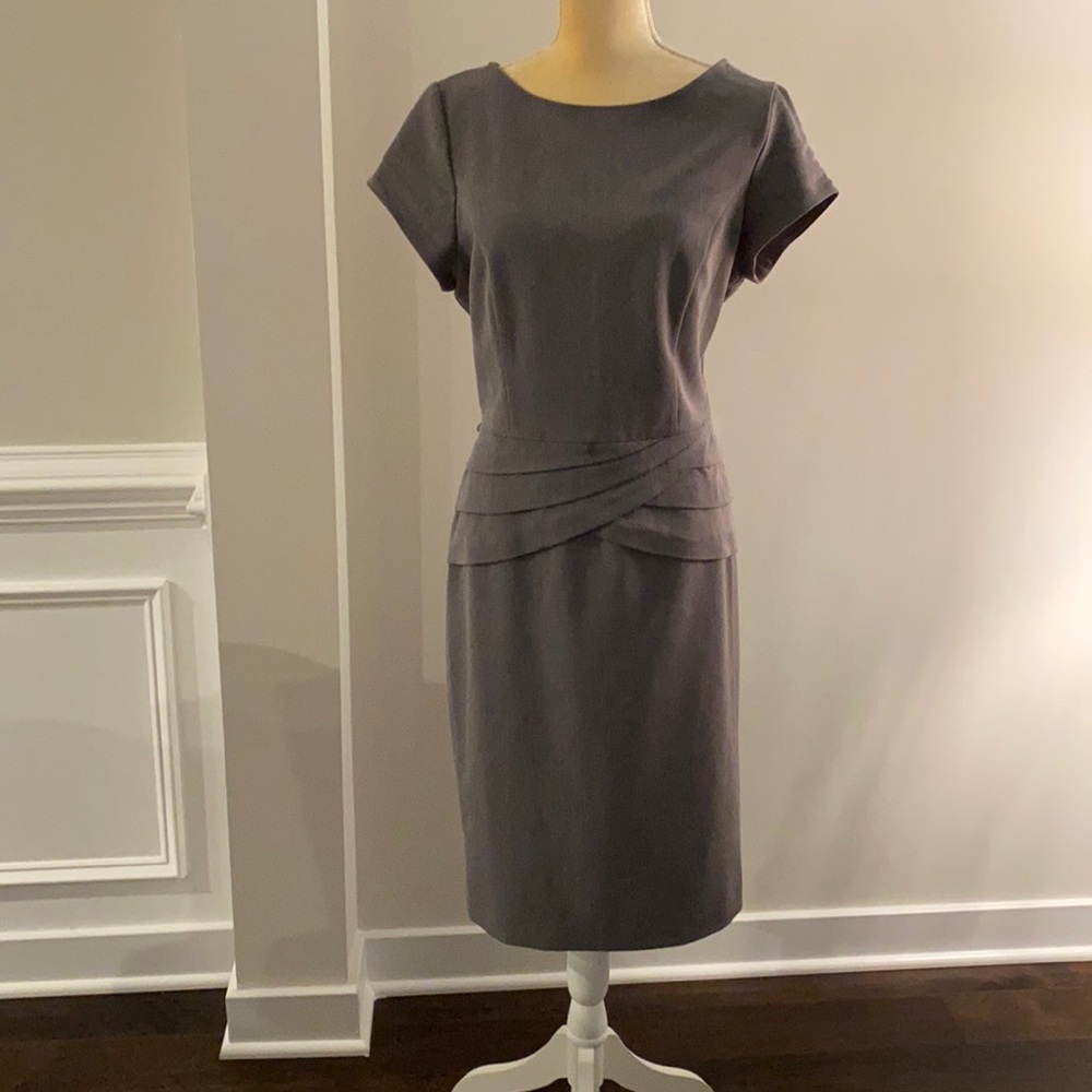 Dress w/o belt.